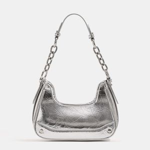 SILVER SHOULDER BAG